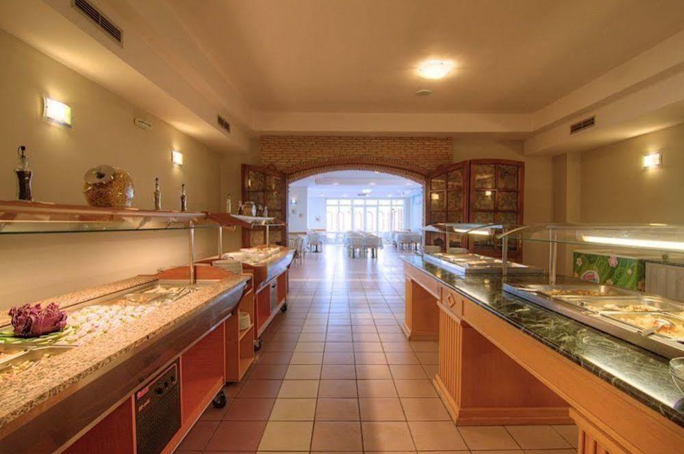 Arion Palace Hotel - Adults Only إرابيترا المظهر الخارجي الصورة